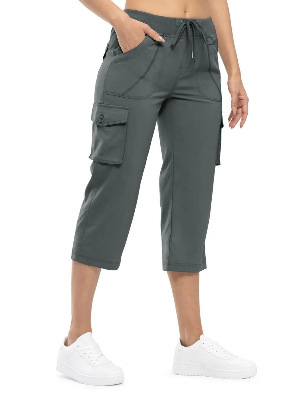 Women’s Loose Fit Lightweight Capri Cargo Pants – Casual 3/4 Trousers with 6 Pockets