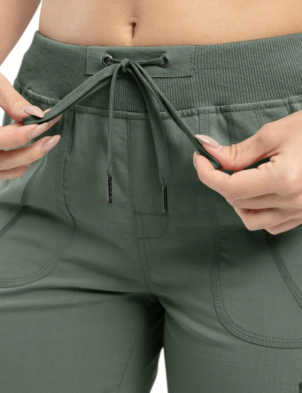 Women’s Loose Fit Lightweight Capri Cargo Pants – Casual 3/4 Trousers with 6 Pockets